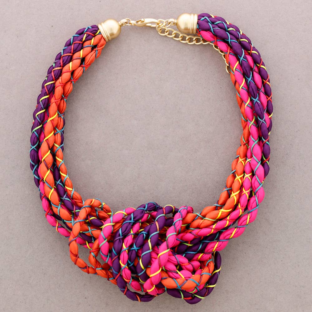 Collier ras-du-cou nœud en tissu satiné