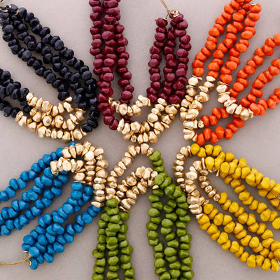 Collier Ras du Cou Triple Perles Résine Métal: Negro