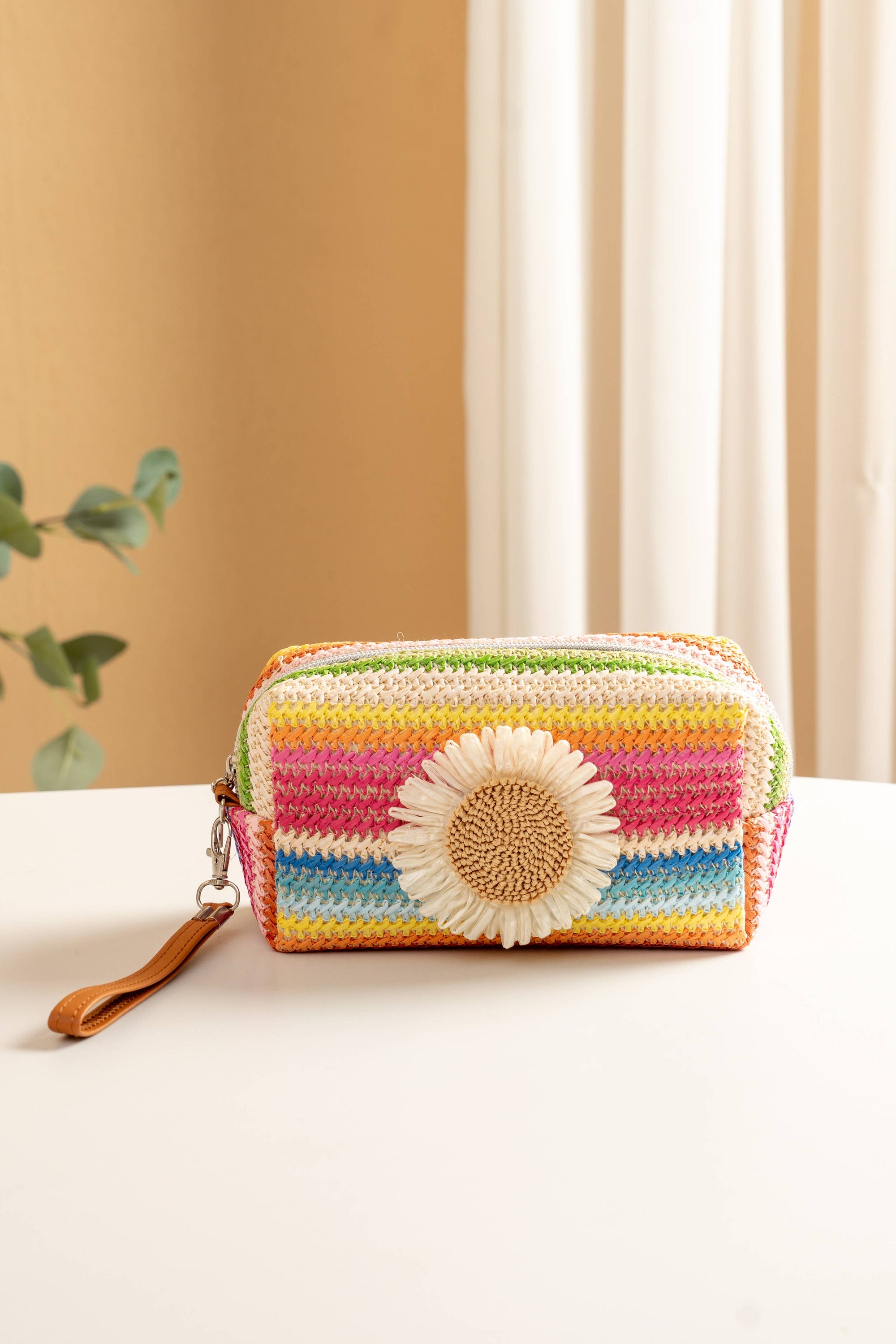 Pochette tressée fleur multicolore été artisanale bohème