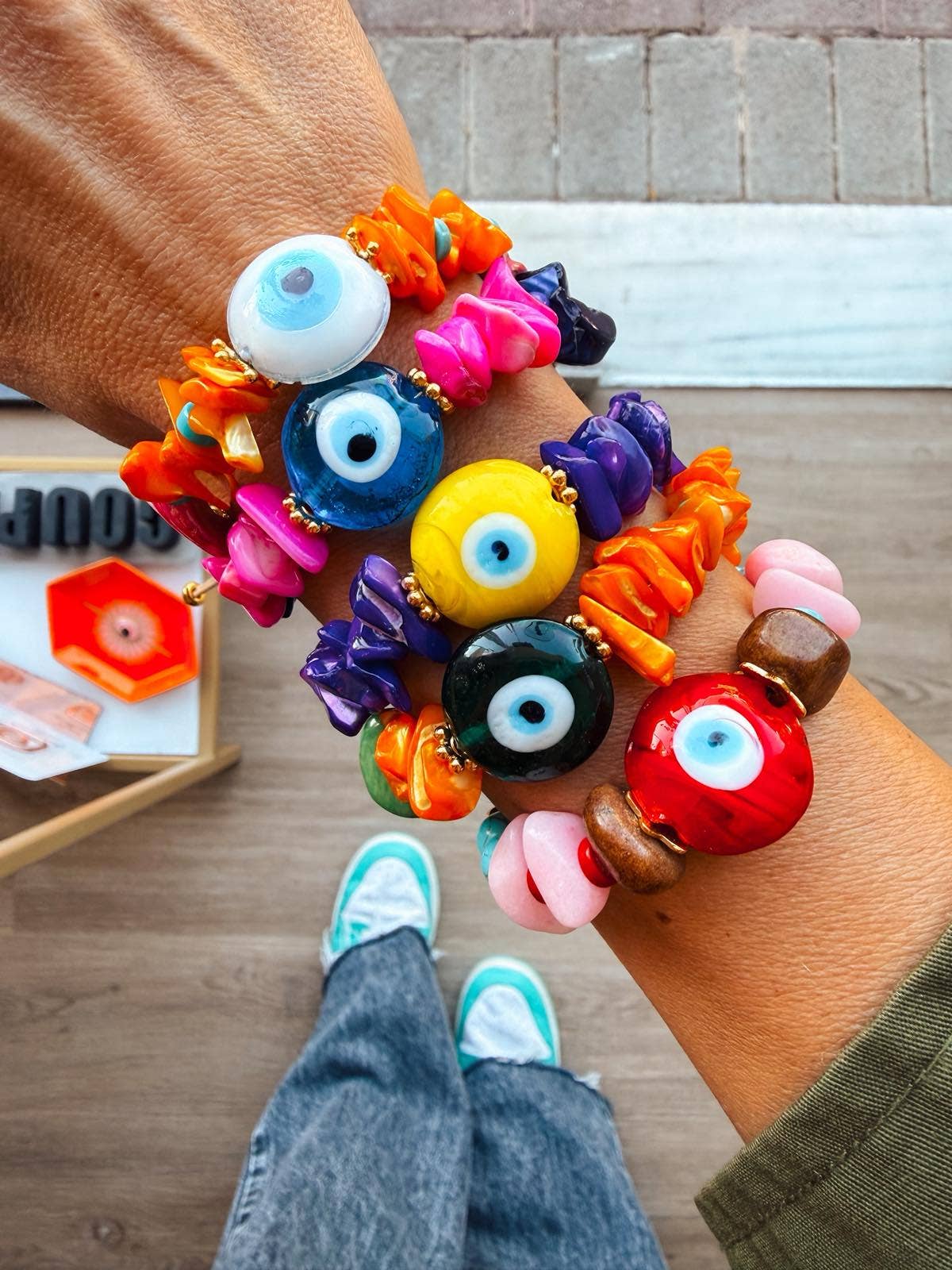 Bracelets d'été en perles œil en verre et coquillage colorés
