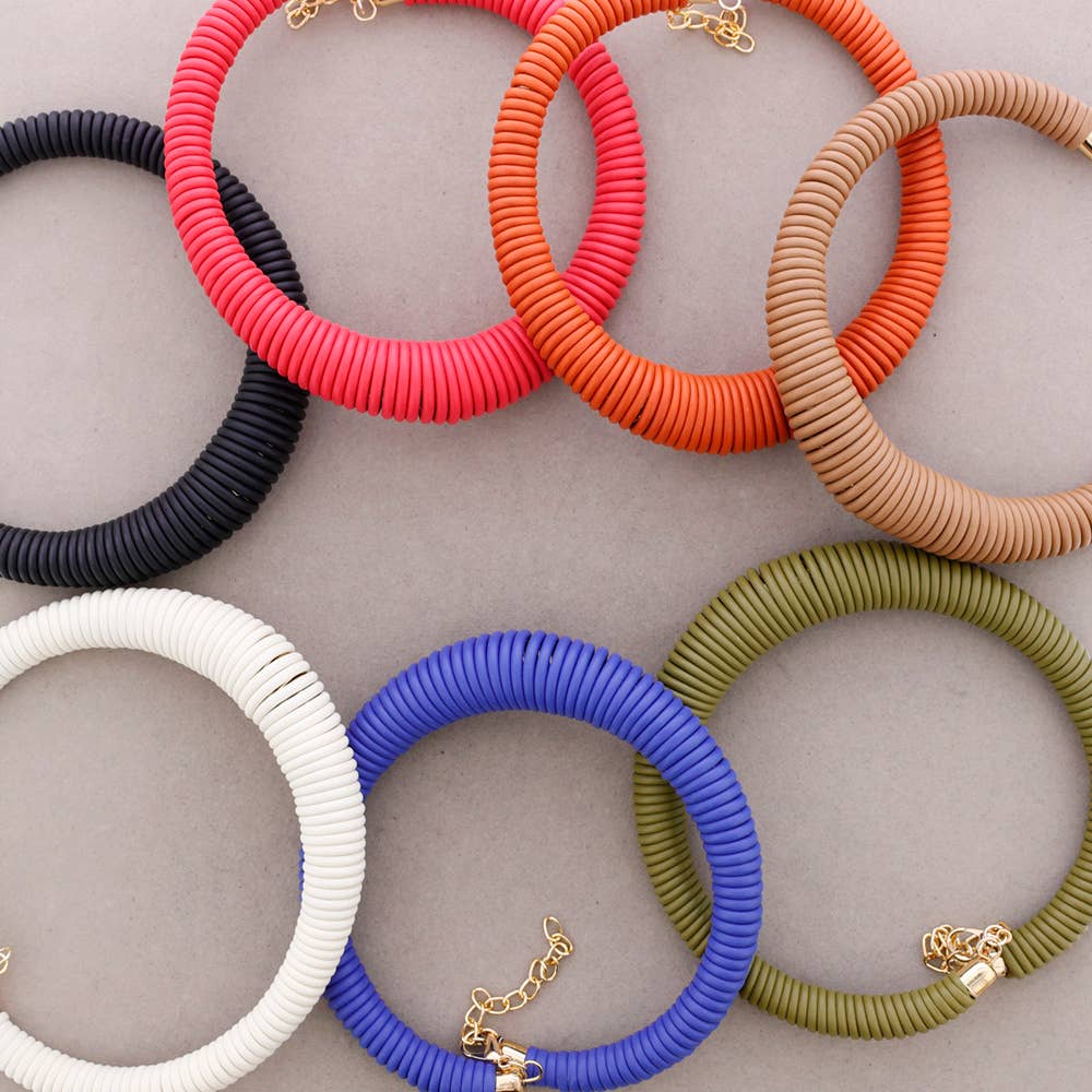 Collier en caoutchouc spirale