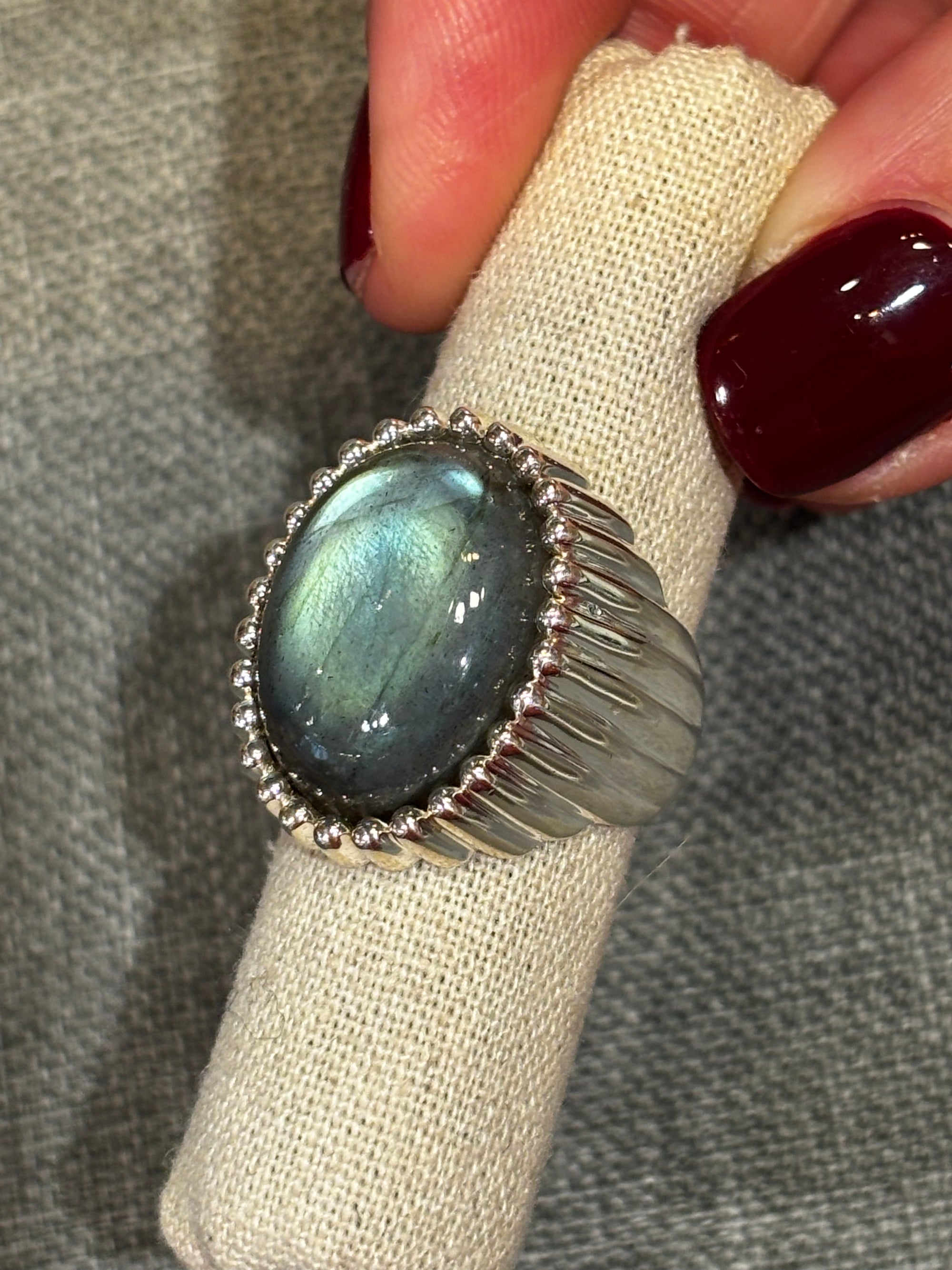 bague canyon labradorite