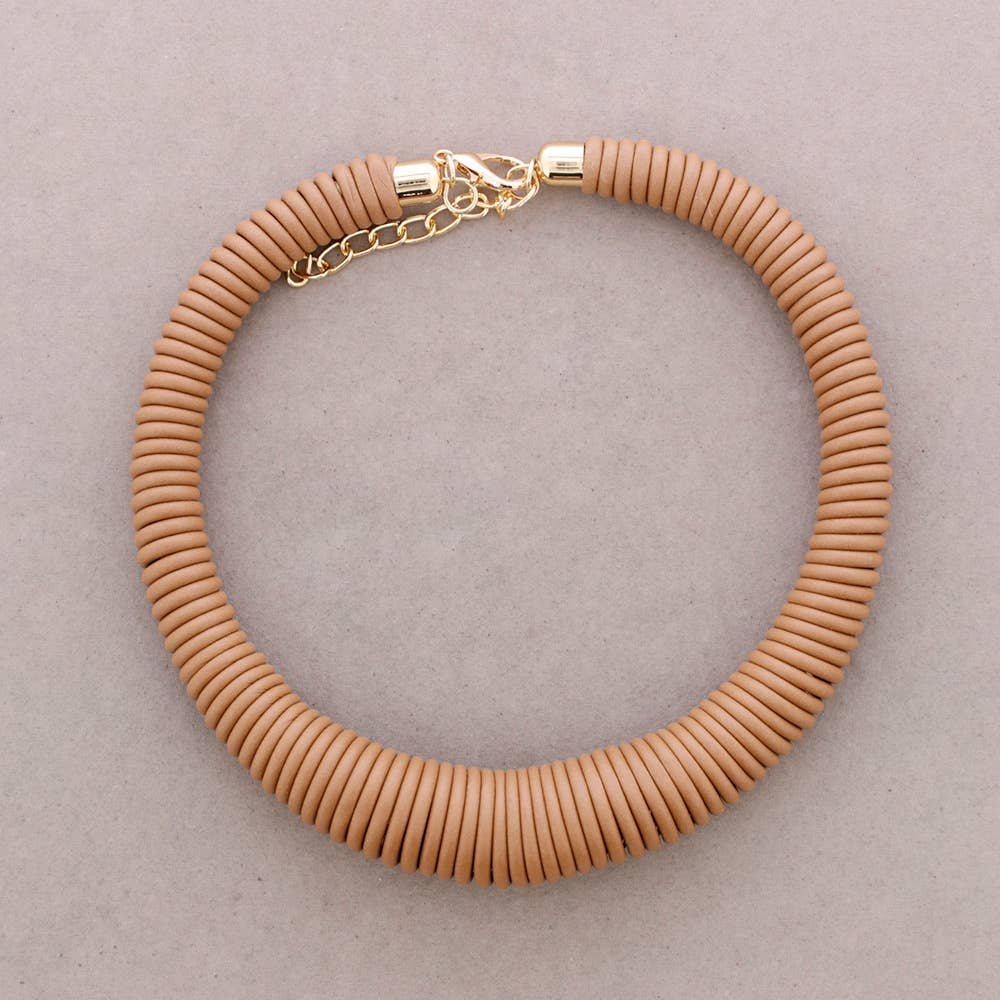 Collier en caoutchouc spirale