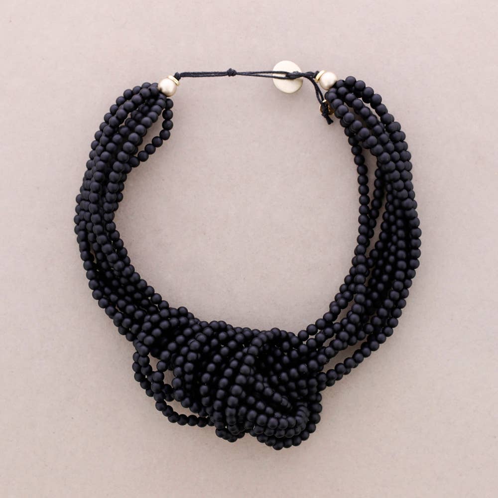Collier Ras du Cou Nœud Perles Résine