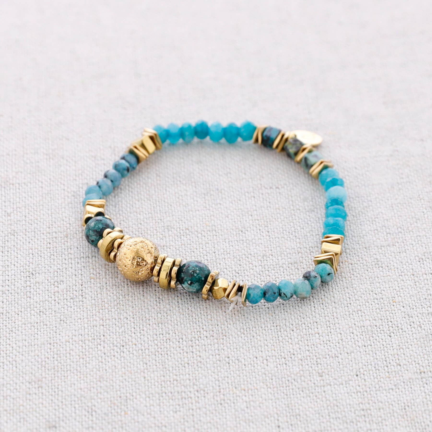 Bracelet élastique en acier orné de pierres