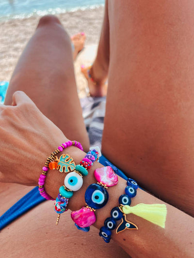 Bracelet œil multicolore avec détails en or