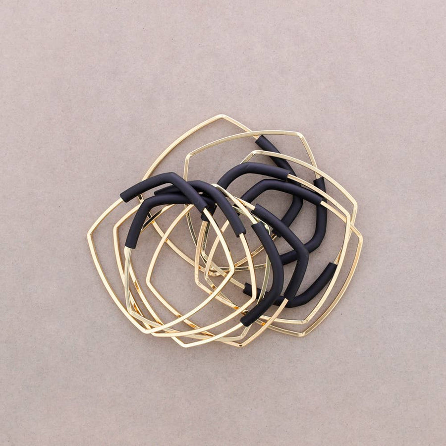 Bracelet Multi Carré Caoutchouc: NOIR