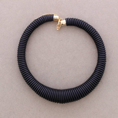 Collier en caoutchouc spirale